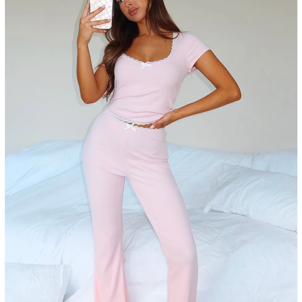 Chic Pink Lounge Set with White Accents